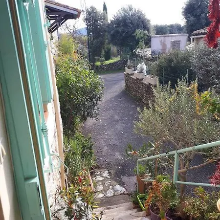 Presbytere Du 12 Eme Siecle Orthoux-Sérignac-et-Quilhan Buitenkant foto