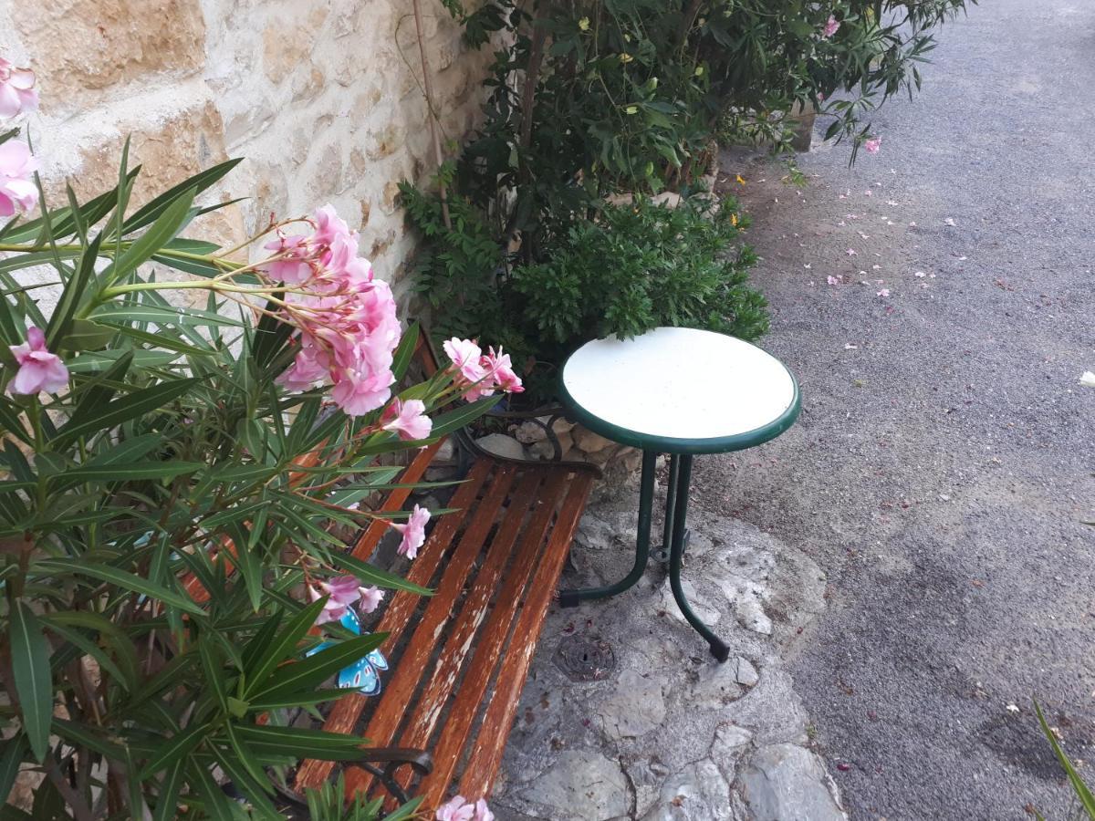Hébergement de vacances Presbytere Du 12 Eme Siecle